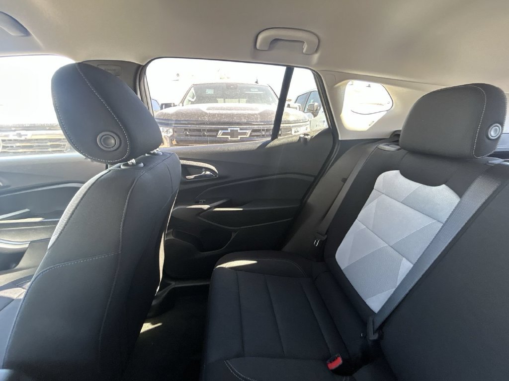 New 2026 Chevrolet Trax LS FWD image 4