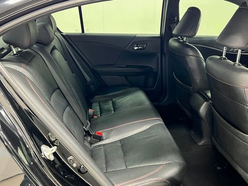 Used 2017 Honda Accord Sport Special Edition image 29