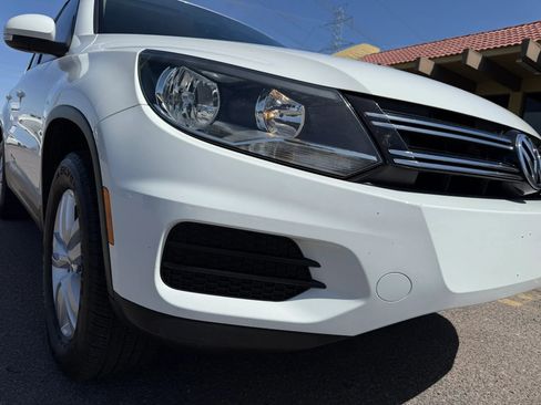 Used 2017 Volkswagen Tiguan S FWD image 41