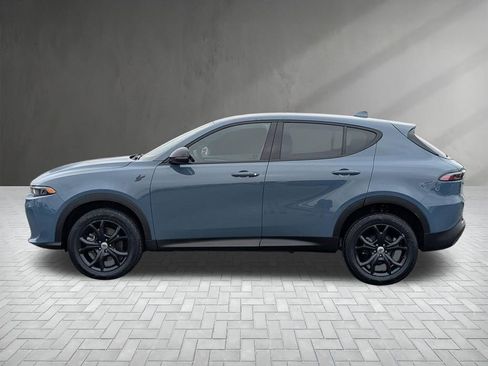 Used 2023 Dodge Hornet GT w/ GT Blacktop Package image 5