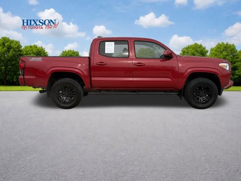 Used 2022 Toyota Tacoma SR5 image 7