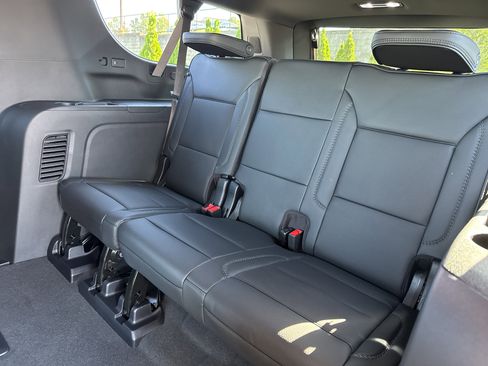 New 2026 GMC Yukon XL Denali w/ Sun & Power Step Package AWD/4WD image 29
