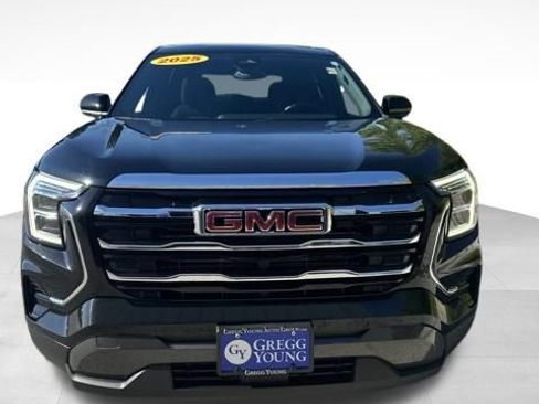 Used 2025 GMC Terrain Elevation AWD/4WD image 11