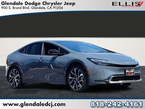 Used 2025 Toyota Prius Plug-In Hybrid w/ Limited Premium Package FWD image 1