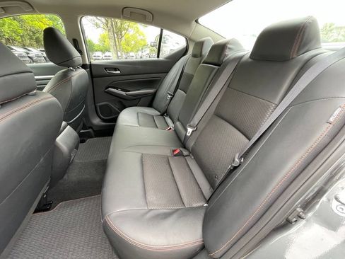 Used 2025 Nissan Altima 2.5 SR FWD image 24
