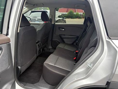 Certified 2023 Nissan Rogue SV image 29