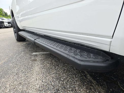 New 2026 RAM 1500 Express AWD/4WD image 12