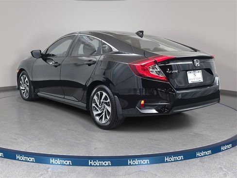 Used 2017 Honda Civic EX image 8