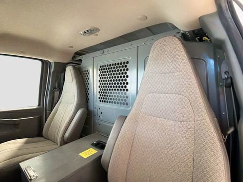 Certified 2022 GMC Savana 2500 w/ Driver Convenience Package RWD image 16