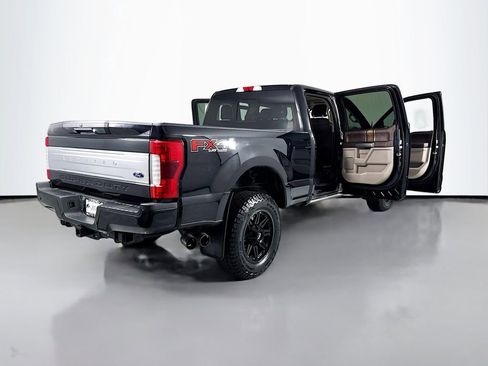Used 2019 Ford F350 Limited AWD/4WD image 31