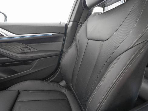 Used 2025 BMW 430i xDrive w/ Premium Package image 27