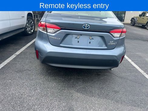 Used 2023 Toyota Corolla LE FWD image 6