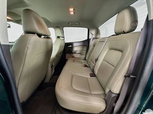 Used 2015 GMC Canyon SLT RWD image 24