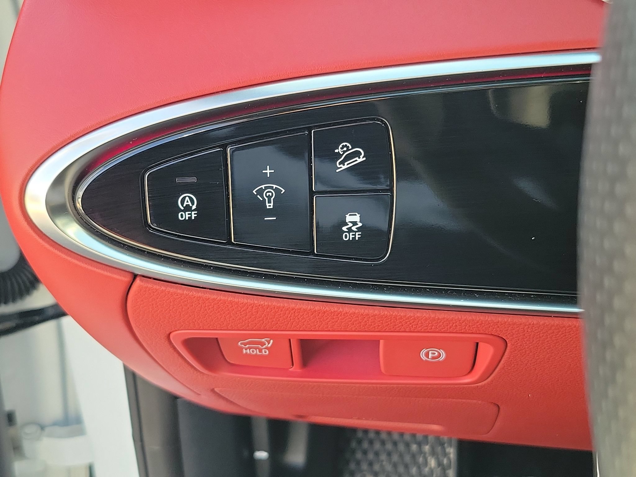 Certified 2024 Genesis GV70 3.5T Sport AWD/4WD image 22