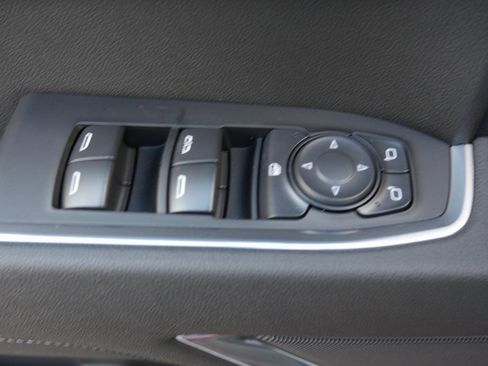 New 2026 Chevrolet Silverado 1500 LT image 28