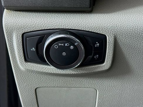 Used 2018 Ford F350 XL AWD/4WD image 10
