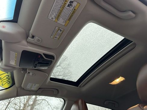 Used 2021 Subaru Outback Touring image 20