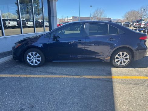 Used 2023 Toyota Corolla LE image 16
