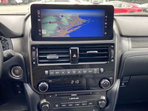 Used 2023 Lexus GX 460 w/ Black Line Special Edition AWD/4WD image 21