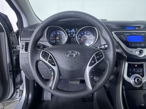 Used 2012 Hyundai Elantra GLS w/ Preferred Pkg 3 FWD image 17
