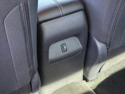 Used 2023 Nissan Sentra SV w/ All-Weather Package image 17