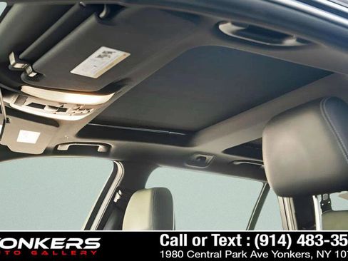 Used 2016 Mercedes-Benz E 350 4MATIC Wagon image 52