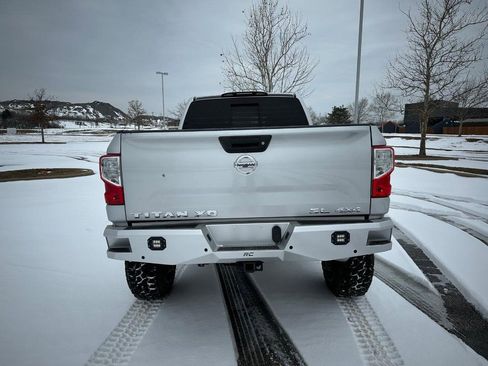 Used 2017 Nissan Titan SL w/ Chrome Package image 6