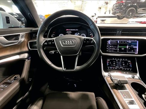 Used 2025 Audi A6 3.0T Prestige image 6