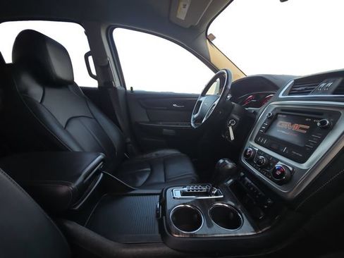 Used 2017 GMC Acadia Limited SLT FWD image 16