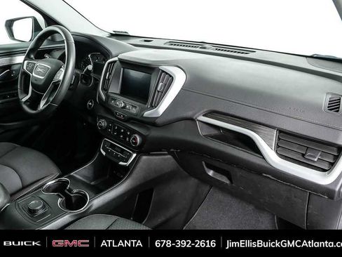 Used 2024 GMC Terrain SLE FWD image 21