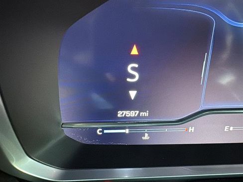 Used 2023 Chevrolet Tahoe LT image 22