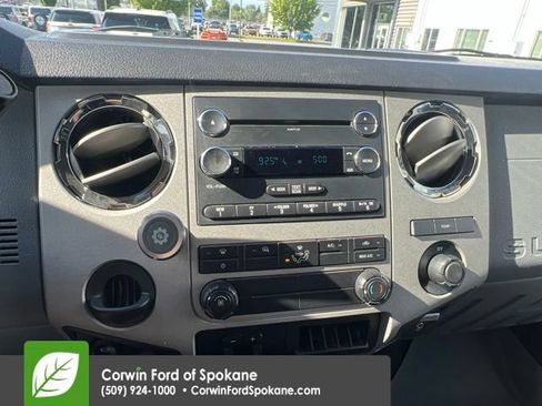 Used 2015 Ford F350 XLT AWD/4WD image 14
