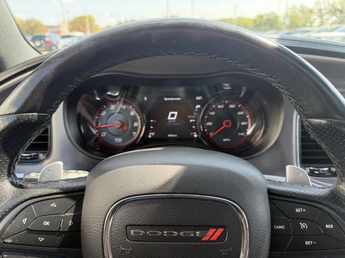Used 2020 Dodge Charger SXT w/ Plus Group image 7