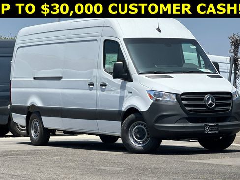 New 2024 Mercedes-Benz eSprinter 170 Cargo image 2
