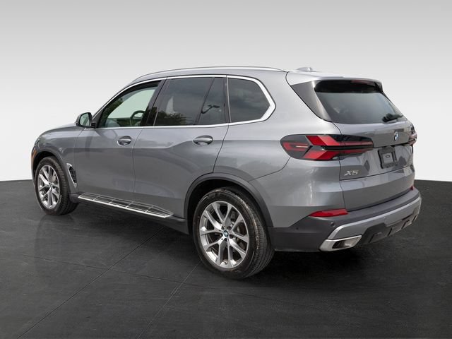 Used 2025 BMW X5 xDrive40i AWD/4WD image 7