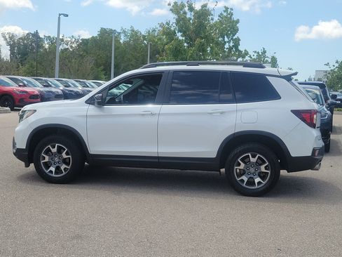 Used 2023 Honda Passport TrailSport image 7