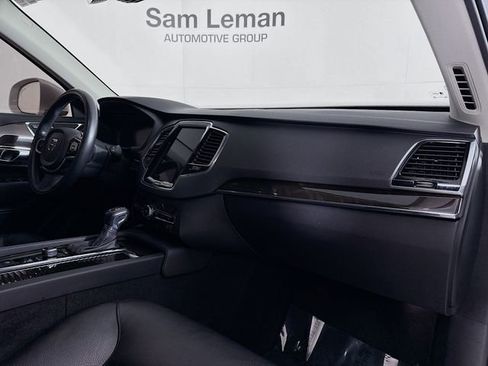 Used 2018 Volvo XC90 T6 Momentum w/ Convenience Package image 31