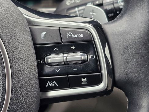 Used 2022 Kia Sorento SX Prestige image 13