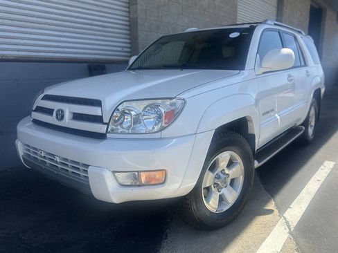 Used 2004 Toyota 4Runner Limited AWD/4WD image 1