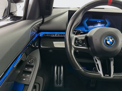 Used 2024 BMW i5 M60 w/ Premium Package image 10