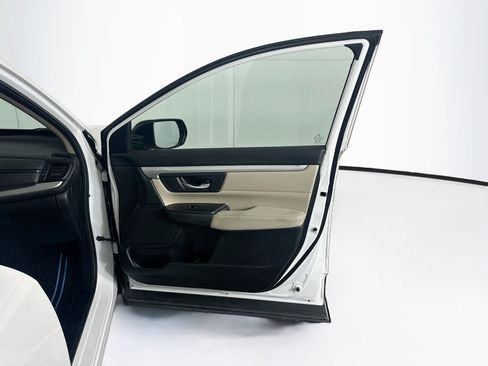 Used 2019 Honda CR-V LX image 31