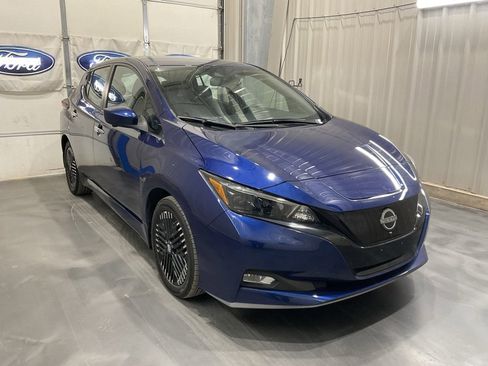Used 2025 Nissan Leaf SV Plus image 1
