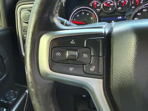 Used 2022 Chevrolet Silverado 2500 LTZ w/ LTZ Plus Package image 18