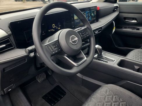 New 2026 Nissan Kicks SV AWD/4WD image 14