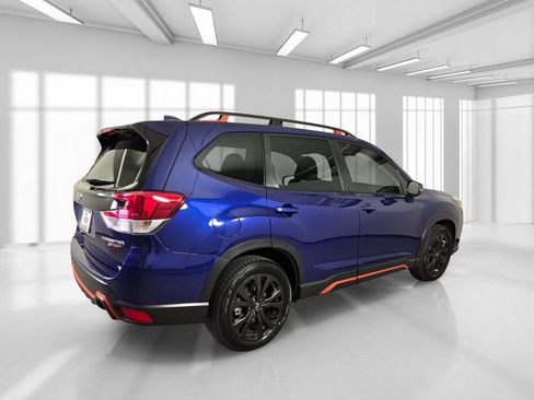 Used 2023 Subaru Forester Sport image 8