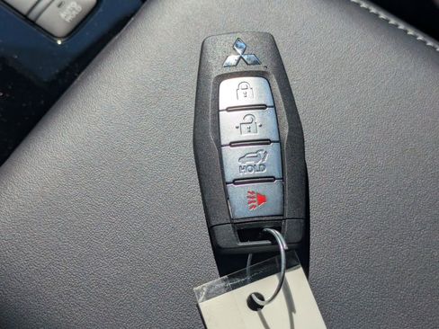 New 2026 Mitsubishi Outlander SEL FWD image 36