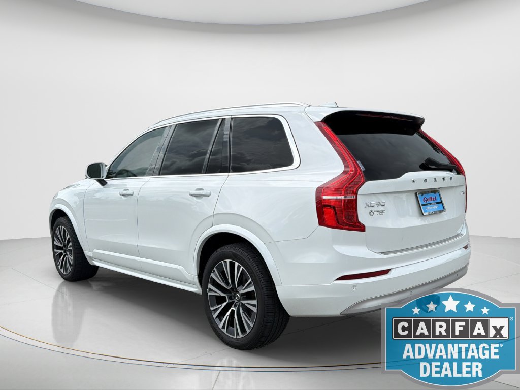 Used 2022 Volvo XC90 T5 Momentum w/ Protection Package Premier FWD image 4