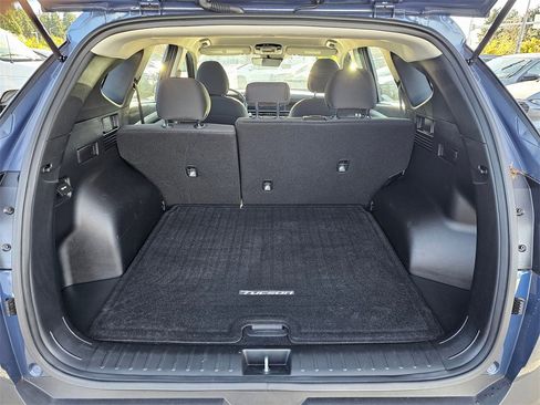 Certified 2025 Hyundai Tucson SE image 14