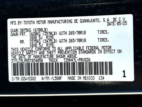 Certified 2025 Toyota Tacoma TRD Pro AWD/4WD image 33