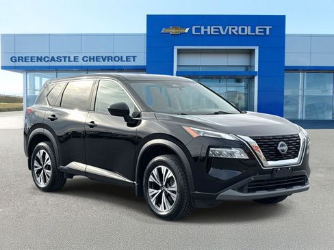 Used 2023 Nissan Rogue SV image 1